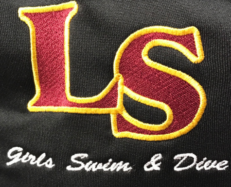 LSHS swim team kicks and dives their way into state