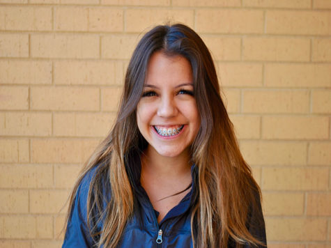 Nahomi Delgado